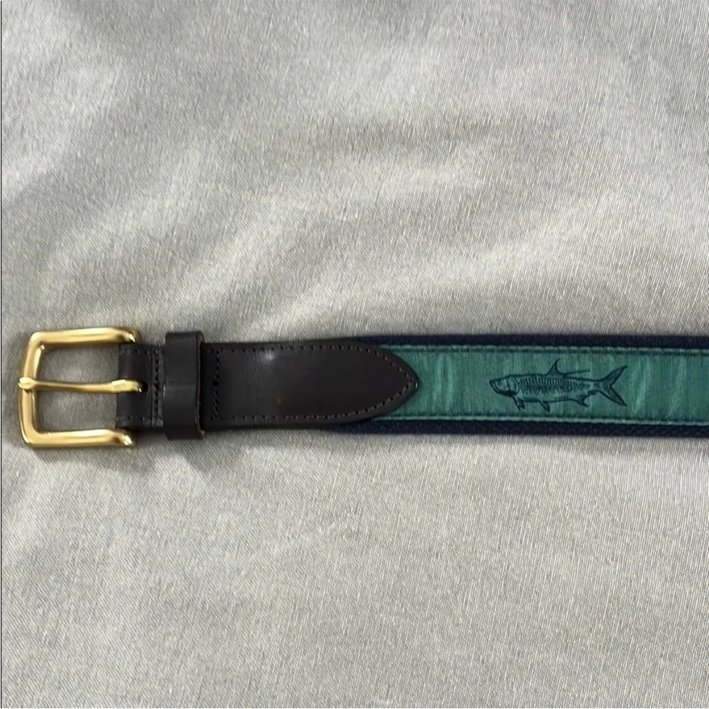 Vineyard Vines Navy and Brown Belt with Gold Buckle